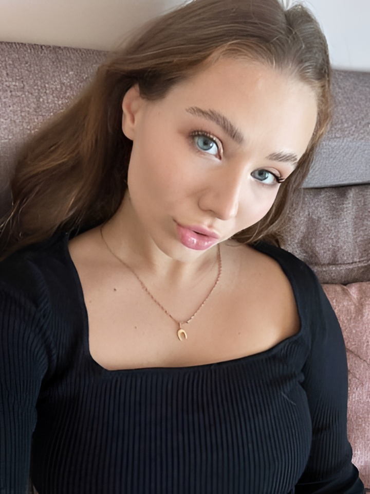 Элина привлекальеная девушка из Сыктывкара цена от 3000 руб