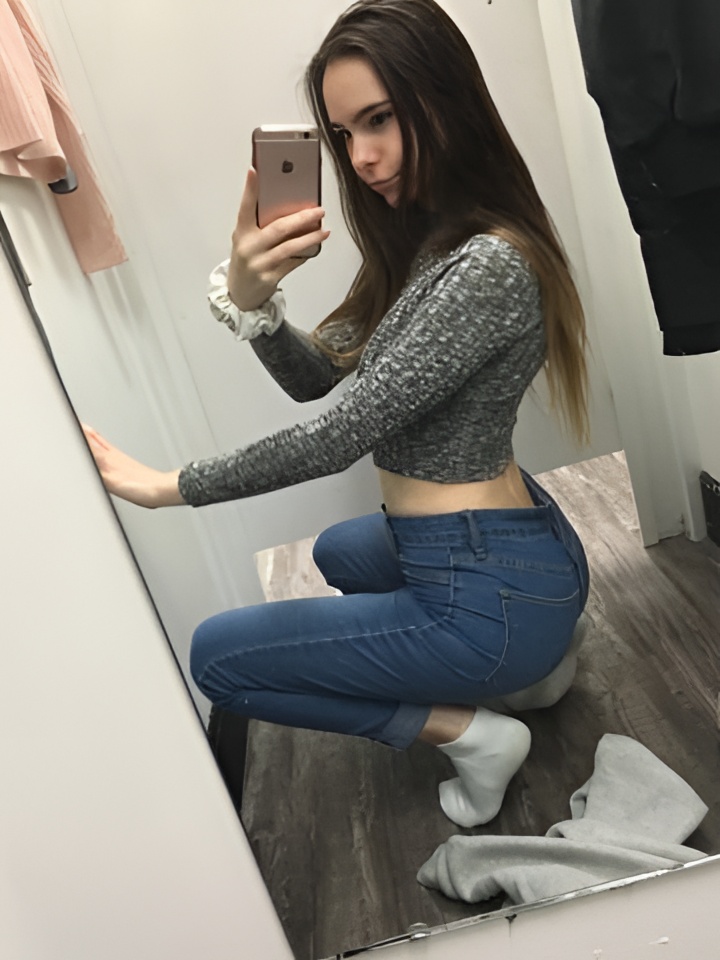 Нелли привлекальеная девушка из Сыктывкара цена от 3000 руб