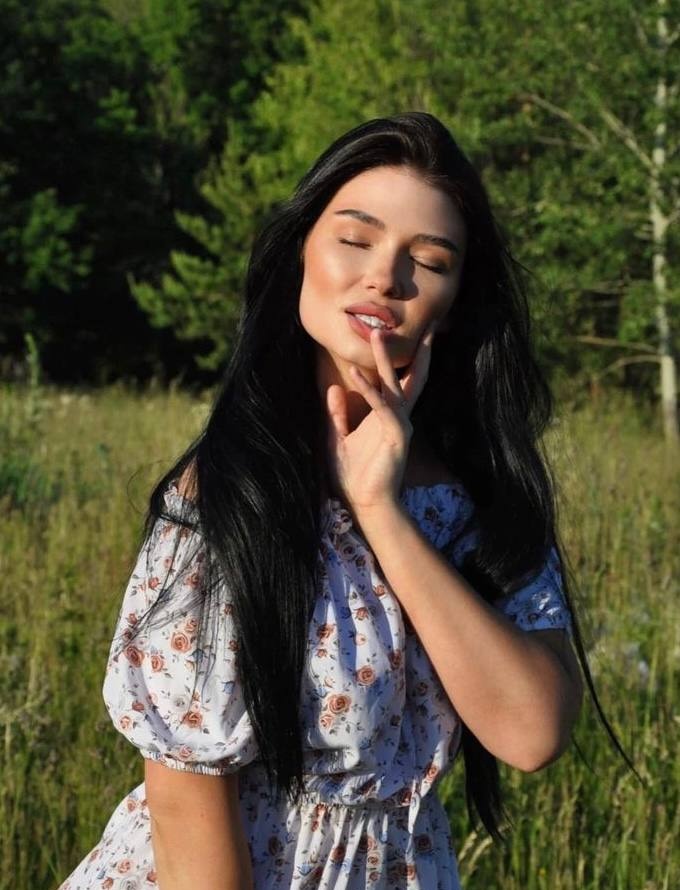 Индивидуалка 🎥 Ева, доступна для личного знакомства от 3000 руб