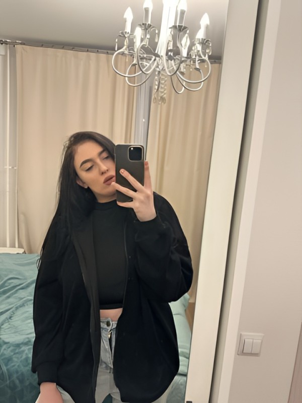 Роза привлекательная девушка из Сыктывкара цена от 5000 руб