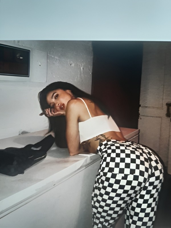 Снежана привлекательная девушка из Сыктывкара цена от 2000 руб