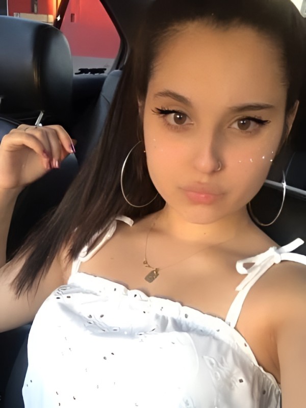 Жоржина привлекательная девушка из Сыктывкара цена от 5000 руб