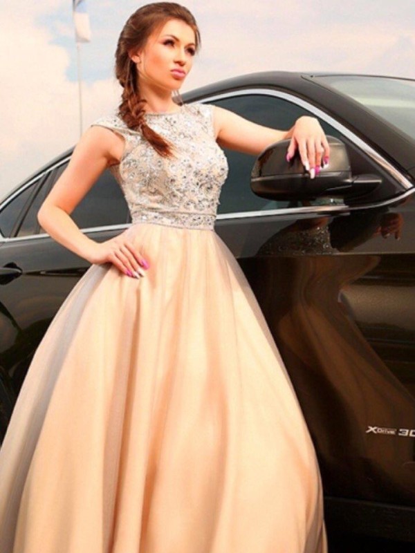 Люда привлекательная девушка из Сыктывкара цена от 3500 руб