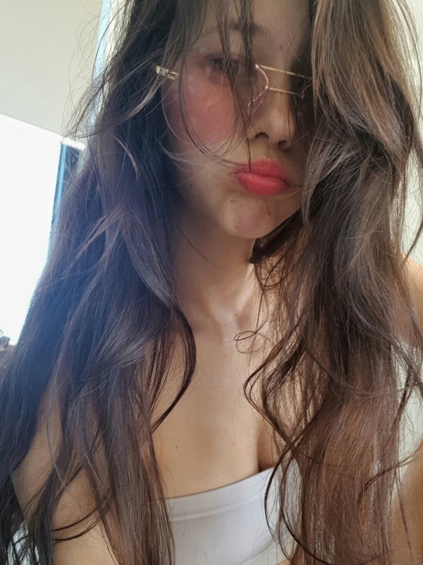 Клара привлекательная девушка из Сыктывкара цена от 3500 руб