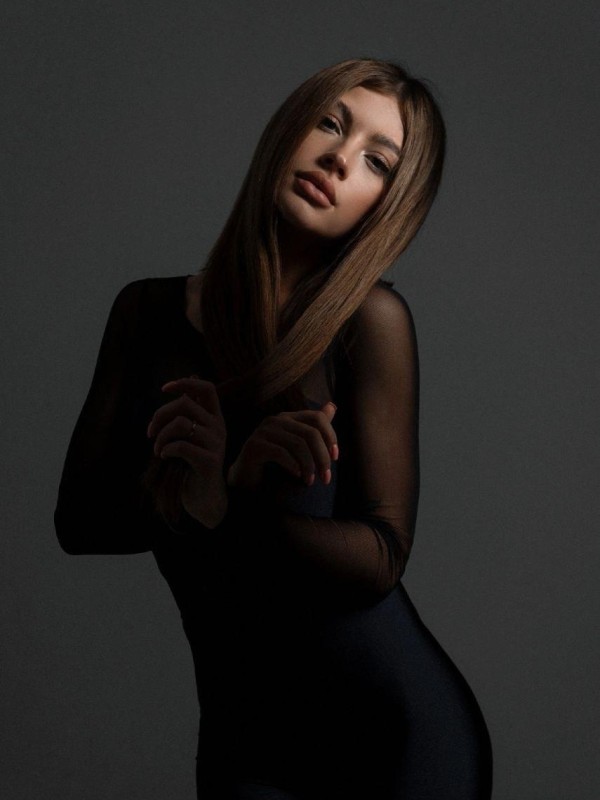 Диана привлекательная девушка из Сыктывкара цена от 7000 руб